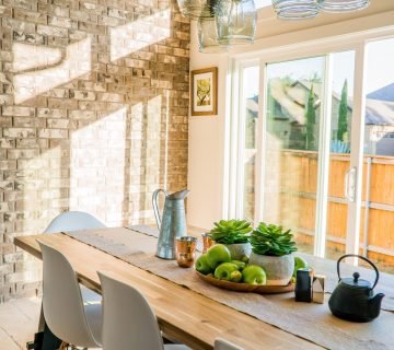 Na de verbouwing op zoek naar nieuwe meubels