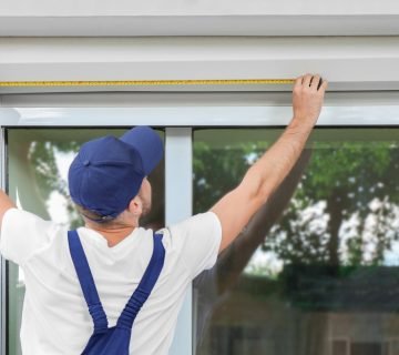 Rolluiken en sunscreens monteren